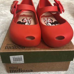 Mini Melissa Size 9 Minnie